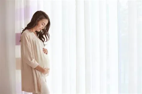 Giai đoạn mang thai: "Bữa tiệc" hormone để bảo vệ em bé